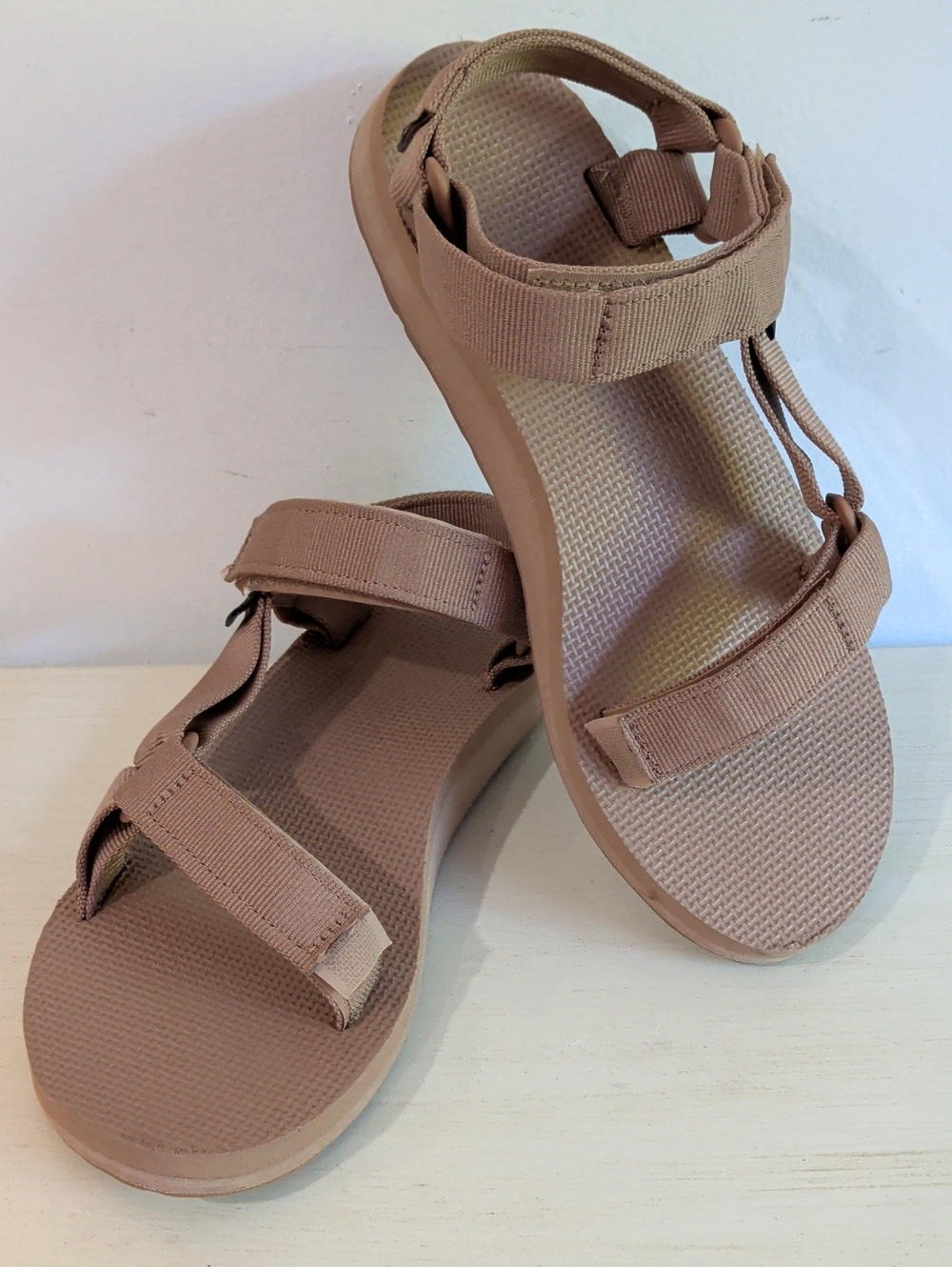 Teva Tan Velcro Sport Sandals Size 7